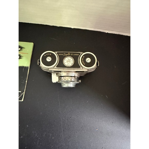 Kodak Signet 35 Camera w/ Case & Manual Vintage Film Collectible - Picture 3 of 11